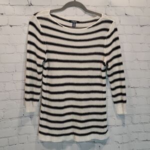 Chaps black and white elbow is sleeve sweater